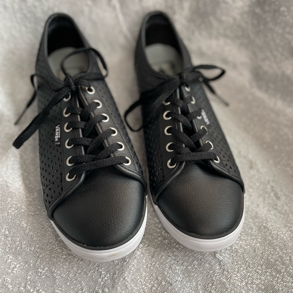 Vans Women's Rowan DX Skate Shoe Black Cut-out Design Ultra cush Insole size 7